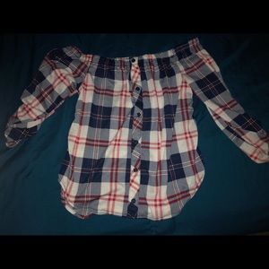 Off shoulder plaid shirt